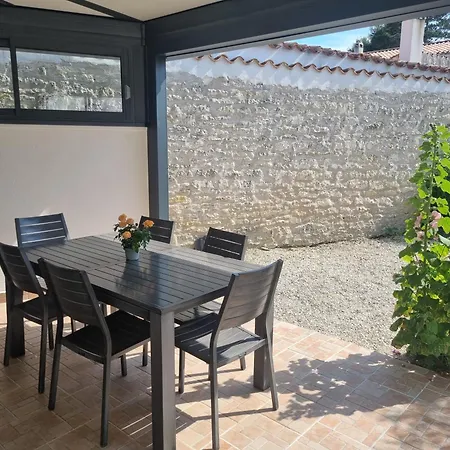 Holiday home Sejour En Famille A Avail