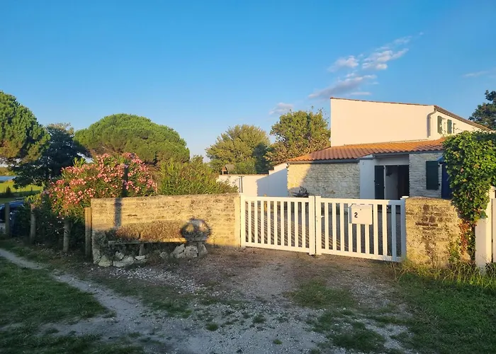 En Famille à Avail *